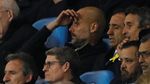Guardiola di Tribun: Bertopang Dagu, Urut Kening, Tertegun