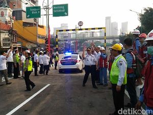 Underpass Mampang Dibuka Pagi Ini, Lalin Ramai Lancar