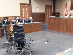 Eks Ketua PT Manado Beri Dolar ke Anak Sebelum OTT KPK