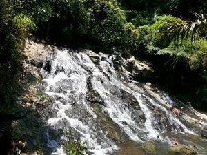 Celebrity on Vacation: Air Terjun Goa Rang Reng Bali