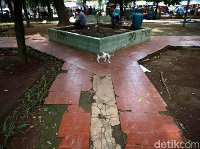 Kondisi Taman Ares Jakarta Timur Memprihatinkan