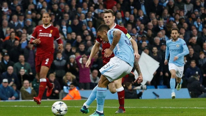 Gol Sane Dianulir, City Sementara Memimpin 1-0 atas Liverpool Gol Sane Dianulir, City Sementara Memimpin 1-0 atas Liverpool