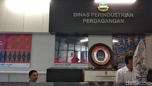 Foto: KPK Segel Kantor Disperindag Kabupaten Bandung Barat