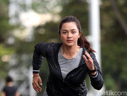Pentingnya Kardio Bagi si Cantik Dellie Threesyadinda