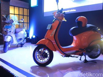 Lebih Aman, Vespa Primavera dan Sprint Pakai Rem ABS