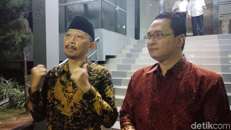 Rocky Gerung Dipolisikan soal Ucapan Kitab Suci Itu Fiksi