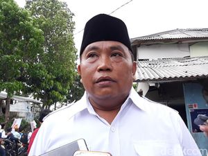 Arief Poyuono: Pertemuan Jokowi-Ketum Parpol Simbol 3 Periode Arief Poyuono: Pertemuan Jokowi-Ketum Parpol Simbol 3 Periode