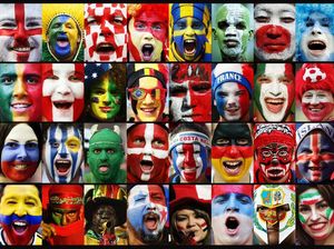 Aksi Viral Fans Piala Dunia yang Hebohkan Medsos