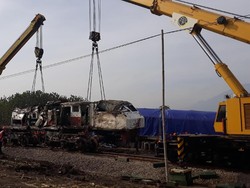 Sepekan Pasca Kecelakaan KA Sancaka, Daop 7 Madiun Evakuasi Gerbong