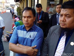 Begini Tipu-tipu Abu Tours di Mata Korbannya