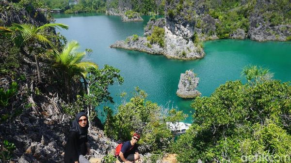 Foto: Asyiknya dTraveler Liburan di Raja Ampat, Bikin Iri Deh