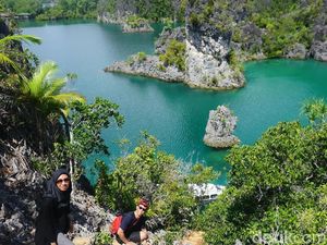 Foto: Asyiknya dTraveler Liburan di Raja Ampat, Bikin Iri Deh