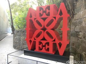 Robert Indiana, Pencipta Patung Ikonik LOVE Tutup Usia Robert Indiana, Pencipta Patung Ikonik LOVE Tutup Usia