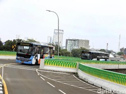 Penumpang TransJ Koridor 13 Meningkat Usai Jam Operasional Ditambah