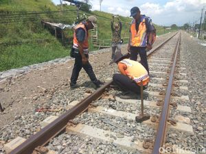 Proyek Rel KA ke Kawasan Ekonomi Khusus Sei Mangkei Dikebut Proyek Rel KA ke Kawasan Ekonomi Khusus Sei Mangkei Dikebut
