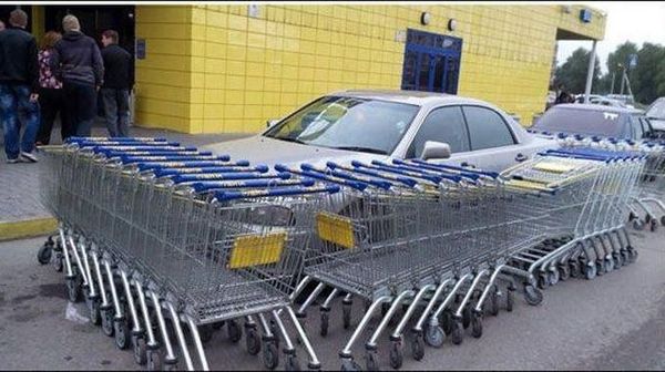 Hukuman Buat yang Suka Parkir Sembarangan