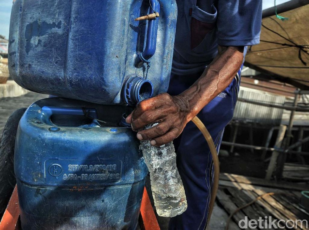 Cara Pemerintah Sediakan Air Bersih untuk Masyarakat Miskin