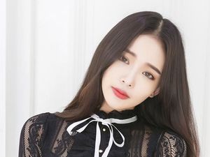 Potret Cantik Ji Sung, Model Korea yang Pesonanya Buat Hati Pria Cenat Cenut Potret Cantik Ji Sung, Model Korea yang Pesonanya Buat Hati Pria Cenat Cenut