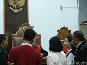Bersumpah, Teman Nyabu Jennifer Dunn Ngaku Bukan Pengedar