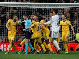 Benatia Protes Penalti Madrid dan Kartu Merah Buffon