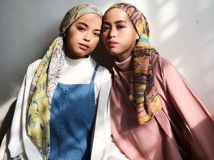 Mirip Banget, Ini Hijabers Kembar Asal Malaysia yang Populer di Medsos