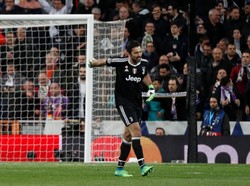 Kartu Merah Pertama Buffon di Liga Champions
