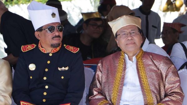 Rizal Ramli Hadiri HUT Kota Tidore