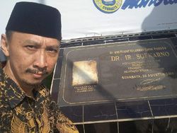 Abu Janda Sebut KNPI Punya Dendam Politik