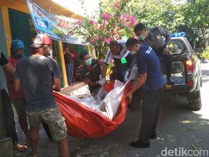 Diduga Meninggal 5 Hari Lalu, Eko Ditemukan Sudah Membusuk Diduga Meninggal 5 Hari Lalu, Eko Ditemukan Sudah Membusuk