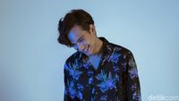 Adipati Dolken Summer Mode On!