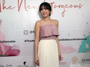Kenang Kegagalan Nikah dengan Gading Marten, Gisel Tahan Tangis
