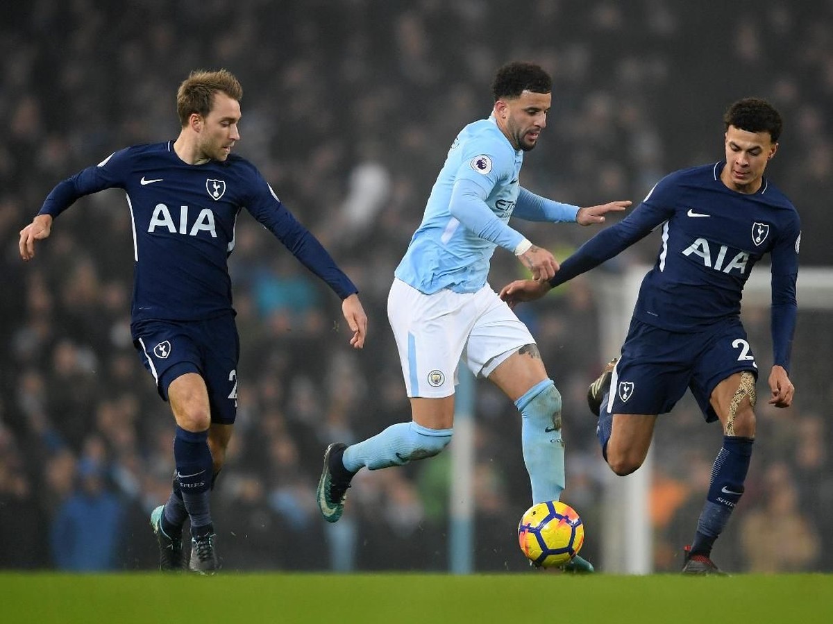 Manchester City saat berhadapan dengan Tottenham Hotspur di Premier League. (Foto: Laurence Griffiths/Getty Images)