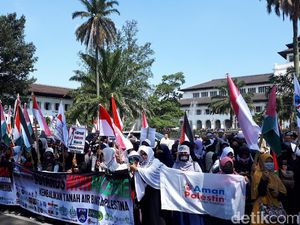 Aksi Bela Palestina Tetap Membara di Bandung