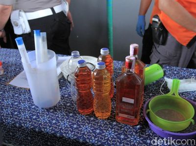 Foto: Miras Oplos Racikan Big Bos yang Tewaskan Puluhan Orang