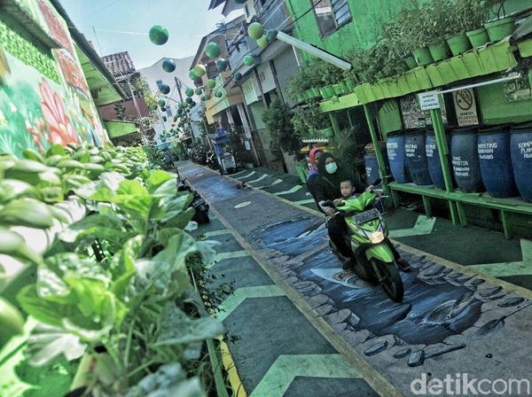Asri dan Penuh Warna, Begini Kerennya Kampung Kreatif di Jakut