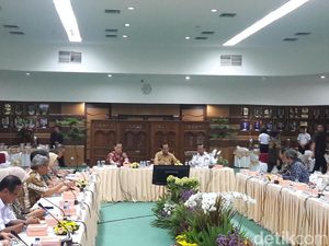 Menhub Minta THR Diberikan H-7 Lebaran