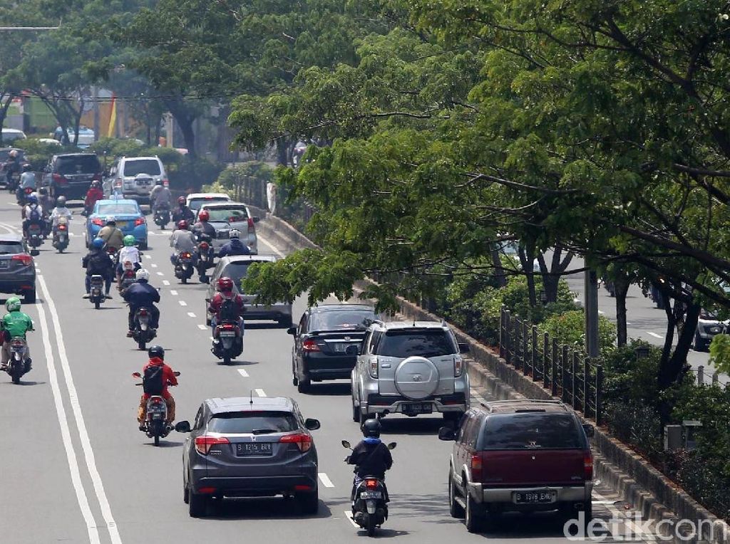 Depok Kaji Ganjil-Genap di Jalan Margonda Saat Weekend Depok Kaji Ganjil-Genap di Jalan Margonda Saat Weekend