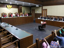 KPK Anggap Aneh Pengacara Novanto Kutip Aris Budiman