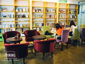 6 Rekomendasi Book Cafe di Bali, Ada yang Berkonsep Rumah hingga di Mall