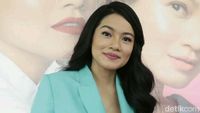 Lama Vakum, Ternyata Titi Kamal Punya Bisnis Baru