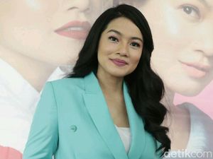 Cara Titi Kamal Jaga Mood Tetap Happy Saat Temani Anak Bermain Cara Titi Kamal Jaga Mood Tetap Happy Saat Temani Anak Bermain