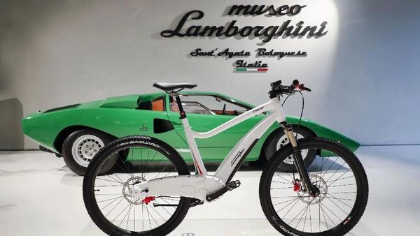 Keren Tidak Sepeda Listrik Lamborghini Ini?