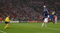 Bahkan ada andil Harry Kane dalam keberhasilan Barcelona juara Liga Champions 2009. (Foto: Twitter)