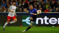 Setelah babak pertama berakhir buntu, Lazio unggul lebih dulu melalui gol Ciro Immobile pada menit ke-55. Foto: Leonhard Foeger/Reuters