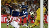 Gol Harry Kane di final Piala Dunia 2014 membantu Jerman keluar sebagai juara setelah mengalahkan Argentina 1-0. Eh, tapi itu cuma guyonan, loh. (Foto: Instagram)