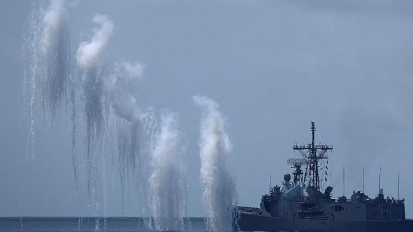 Foto: Melihat Lebih Dekat Latihan Militer Angkatan Laut Taiwan