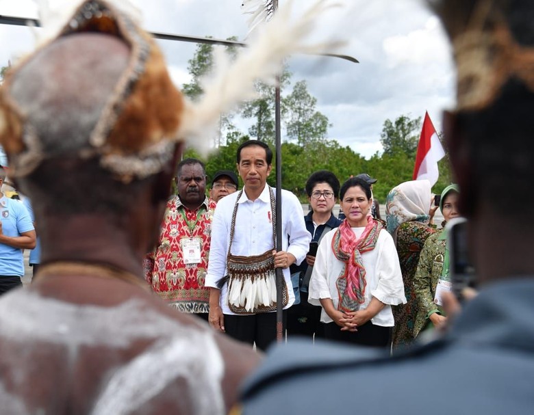 Blokir Internet Papua Tuai Kritikan, Jokowi Anggap Demi Kebaikan Blokir Internet Papua Tuai Kritikan, Jokowi Anggap Demi Kebaikan