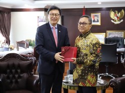 Zulkifli Hasan Dukung Perdamaian Korea Selatan dan Korea Utara