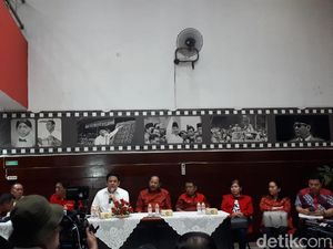 PDIP Pecat Bupati Bandung Barat Abubakar dari Keanggotaan Partai PDIP Pecat Bupati Bandung Barat Abubakar dari Keanggotaan Partai