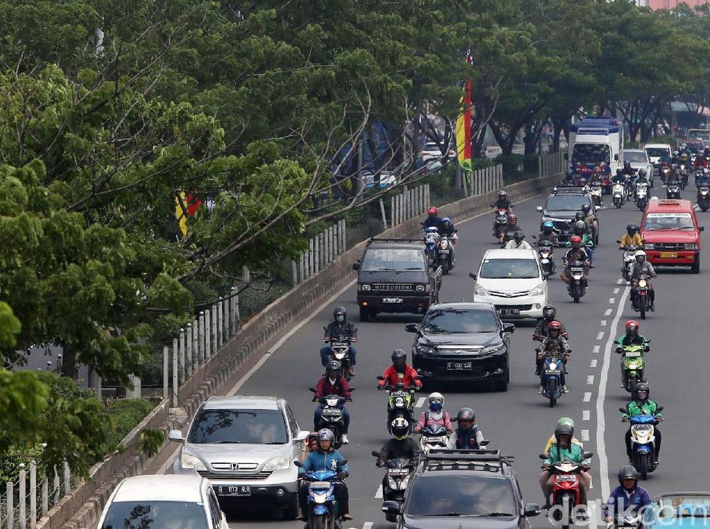 Margonda Sering Kebanjiran, Pemkot Depok: Penyebabnya Sampah Margonda Sering Kebanjiran, Pemkot Depok: Penyebabnya Sampah